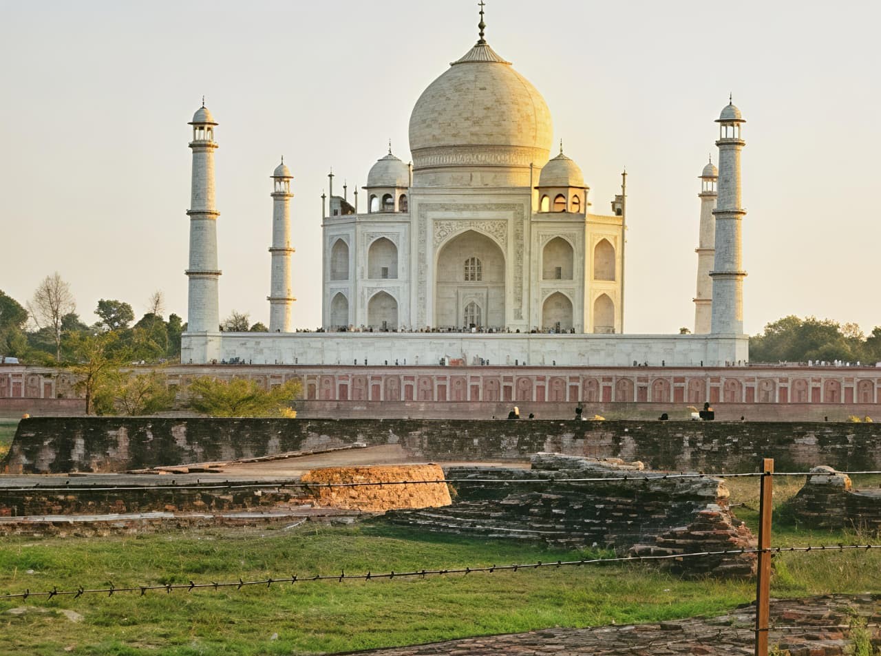 Mehtab Bagh Taj view